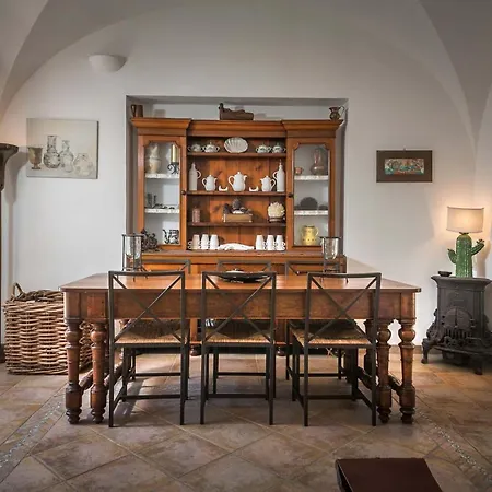 Villa Anacapri Sleeps 6 Pool Air Con Wifi